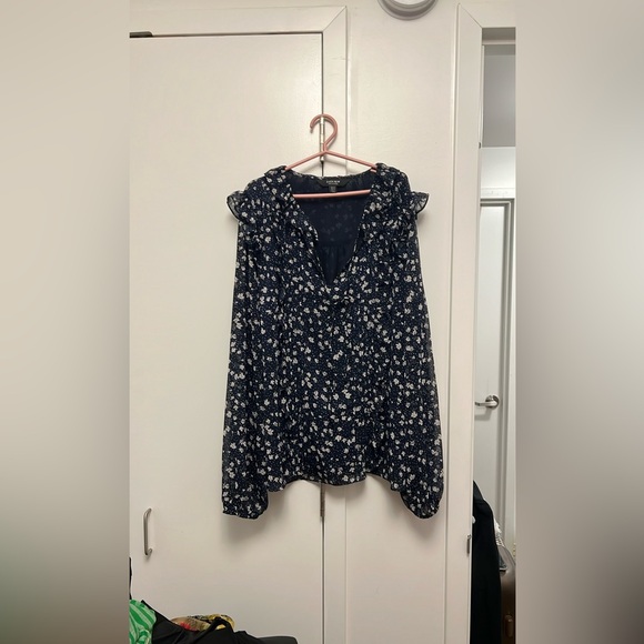 Blouse Ever New Melbourne - Picture 2 of 16